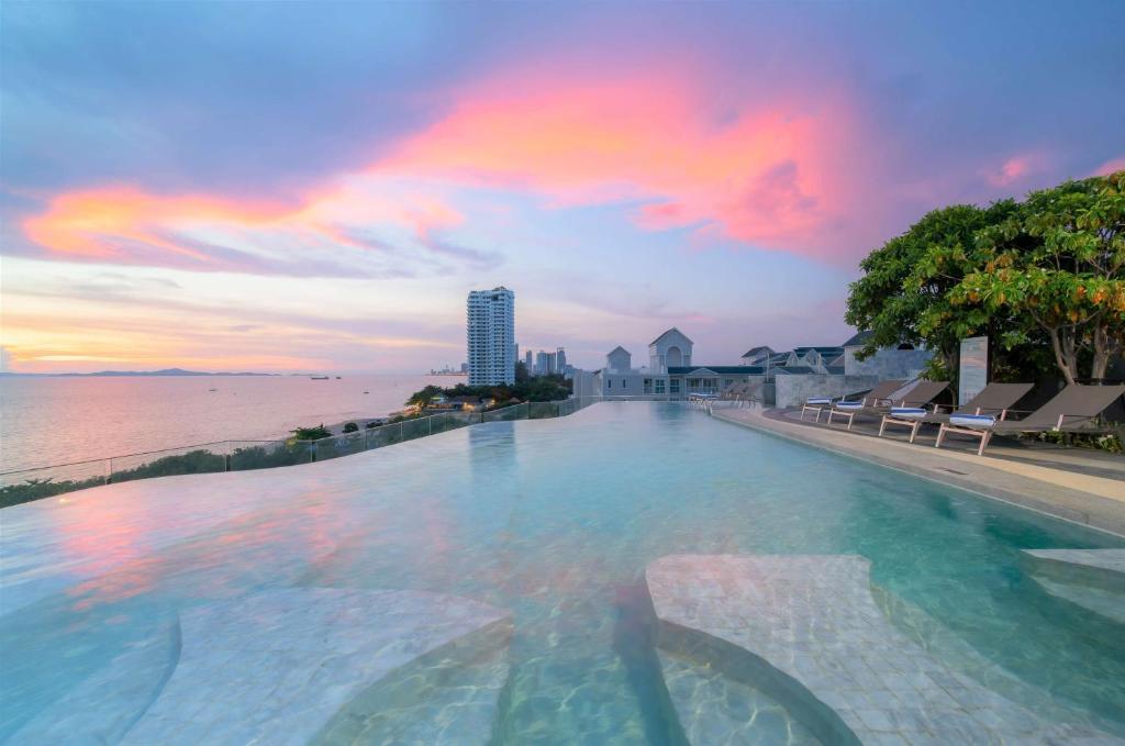 Bayphere Hotel Pattaya Ban Nong Hin  ภายนอก รูปภาพ